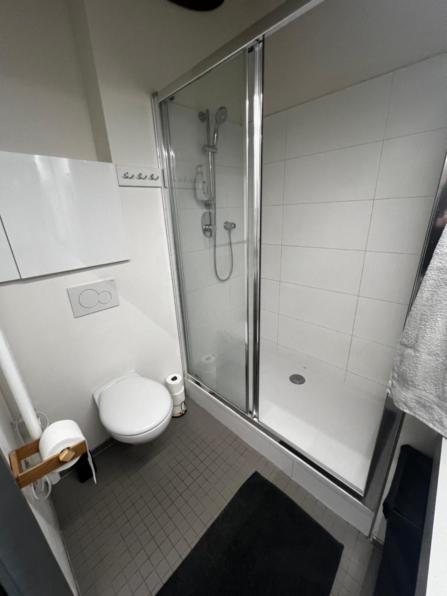 1 Bedroom Loft Apartment Злин Экстерьер фото